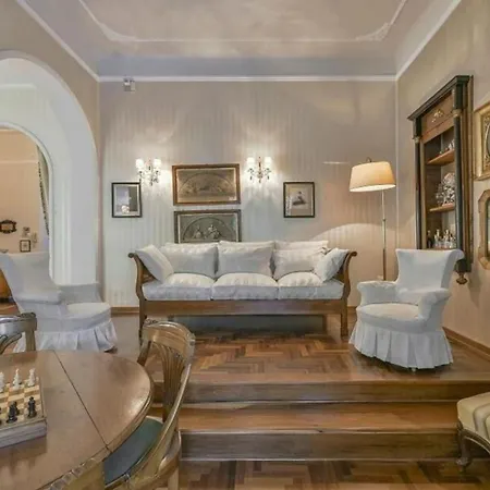 Villa Gelly *