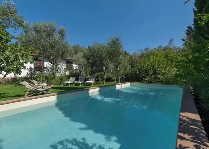 Gelly Willa Calenzano